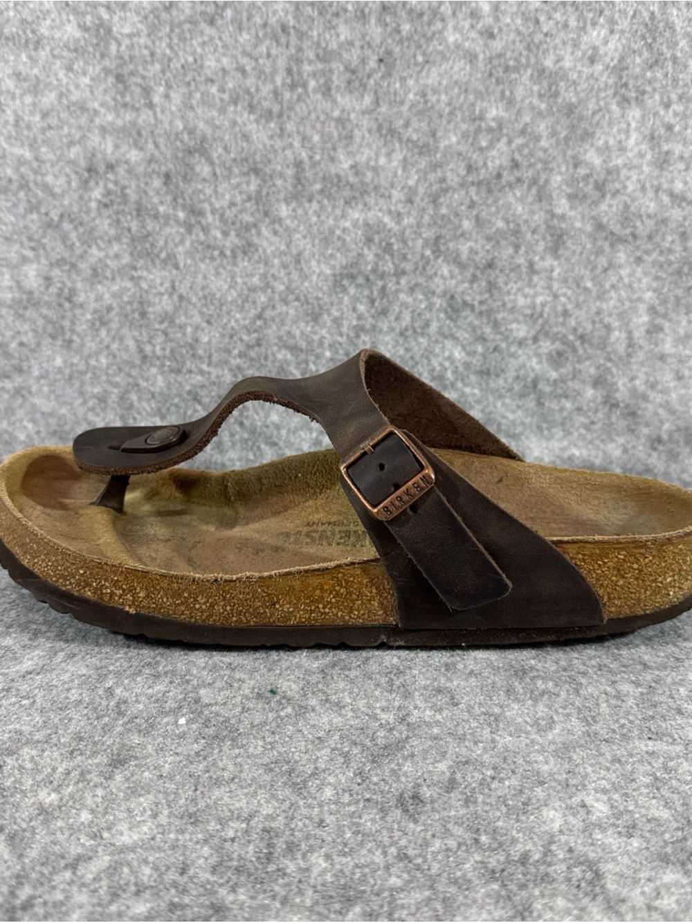 Birkenstock Gizeh Sandals - Womens 39 - Brown Summer Comfort Wide Buckle Leather - Picture 7 of 10